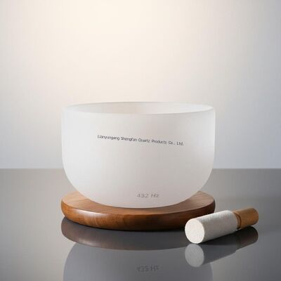 品質  6-12 inch 432Hz White Frosted Crystal Singing Bowl for Sound Healing and Meditation 工場