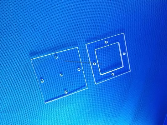 品質  Customized Quartz Glass Plate Quartz Glass Sheet for Fixing Test Tube Standard-Sized Holes Processing Plate 工場
