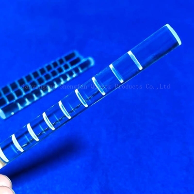 ソーラー セミコンダクターのために溶ける光学シリンダーのゆとりを製粉するCNCの終わりの水晶ガラス棒