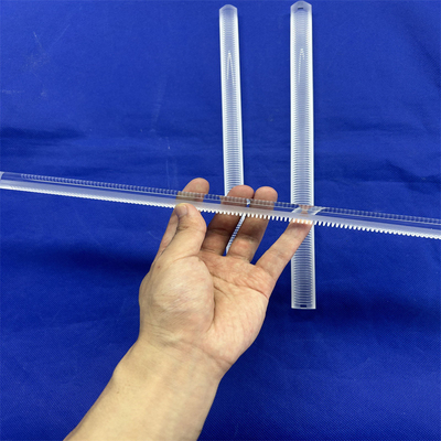 ソーラー セミコンダクターのために溶ける光学シリンダーのゆとりを製粉するCNCの終わりの水晶ガラス棒