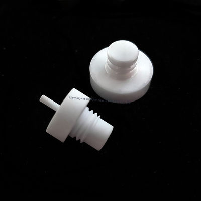 カスタマイズ可能な1600℃高温耐性99%アルミナセラミック耐火製品