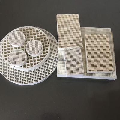 耐久性高い耐火性セラミックで,作業温度は1800°Cまで,環境に優しいアルミニウムセラミックは高温用途