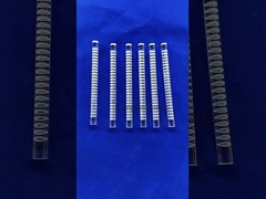 工場のカスタム耐腐蝕クォーツスロットストッドクォーツボア