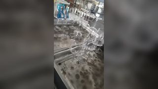 カスタマイズされたワイングラス製品