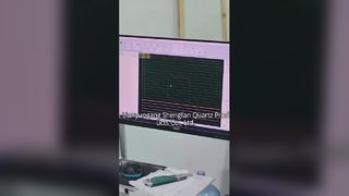 精密切断 穴あけ レーザー溝入れ 石英ガラスシート